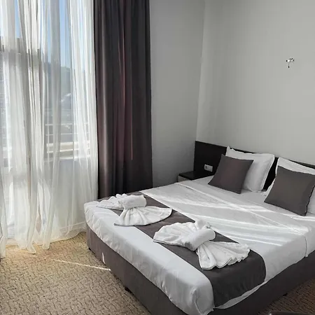 комплекс Grill And Chill Motel Levunovo