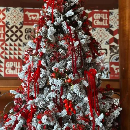 Motel комплекс Grill And Chill