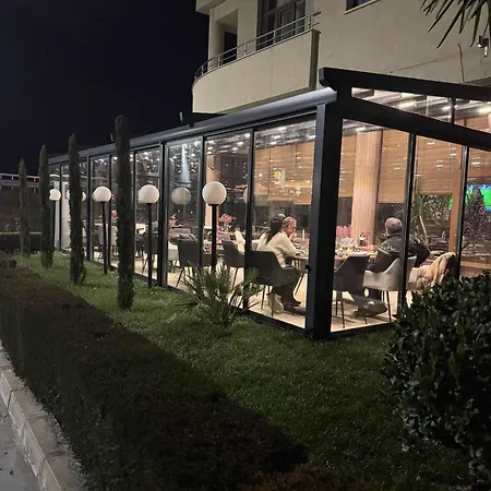 комплекс Grill And Chill Levunovo