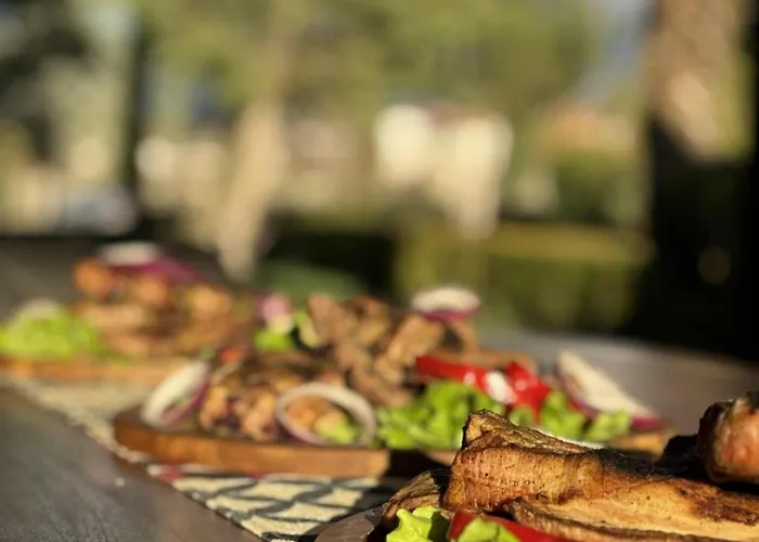 комплекс Grill&chill Мотель Levunovo